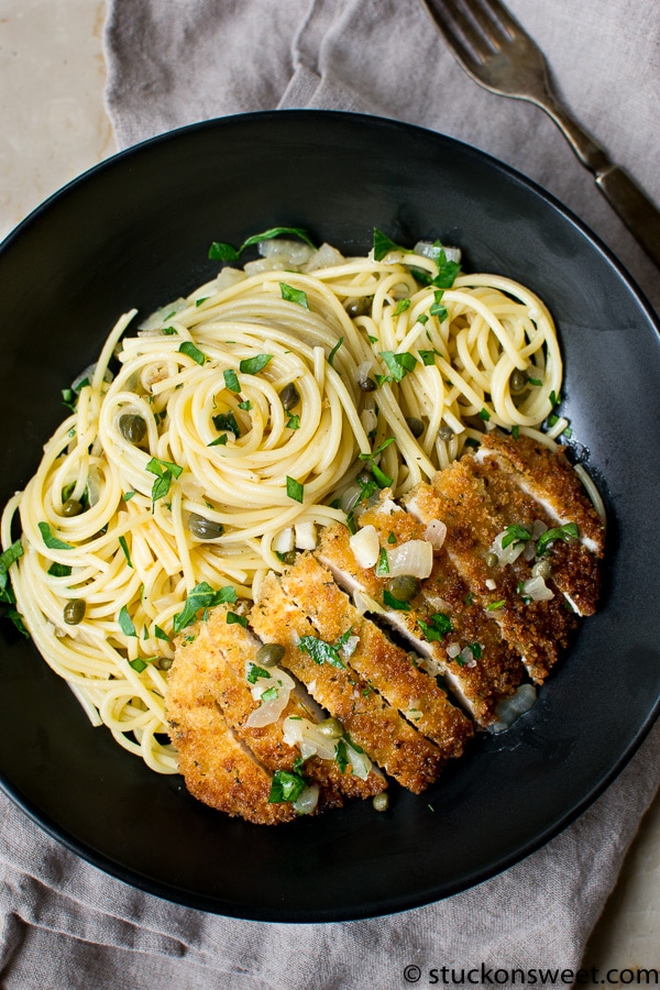 Chicken Piccata Pasta is a classic Italian Dish and it's incredibly delicious. #stuckonsweet #recipe #dinner #pasta #chickenpiccata